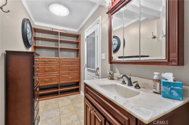 402 S San Mateo Street, Redlands, CA 92373