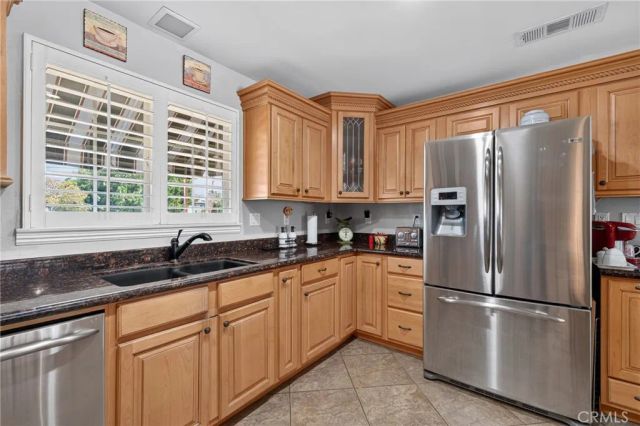 402 S San Mateo Street, Redlands, CA 92373