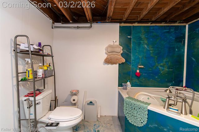 35400 Weideman Street, Clinton Charter Township, MI 48035