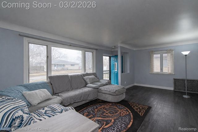 35400 Weideman Street, Clinton Charter Township, MI 48035