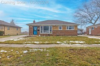 35400 Weideman Street, Clinton Charter Township, MI 48035
