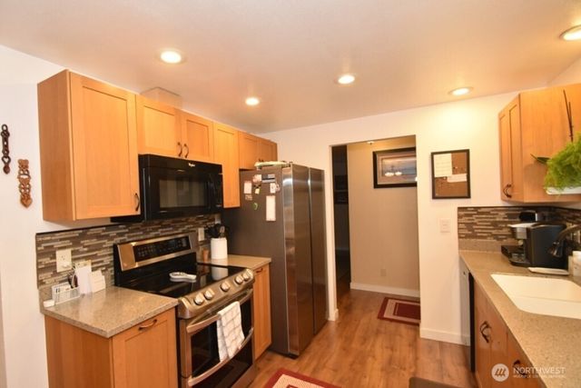 5315 119th Place NE, Marysville, WA 98271