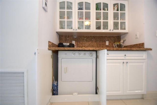 1012 N Ocean Boulevard 204, Pompano Beach, FL 33062