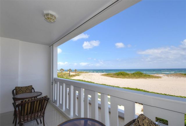 1012 N Ocean Boulevard 204, Pompano Beach, FL 33062