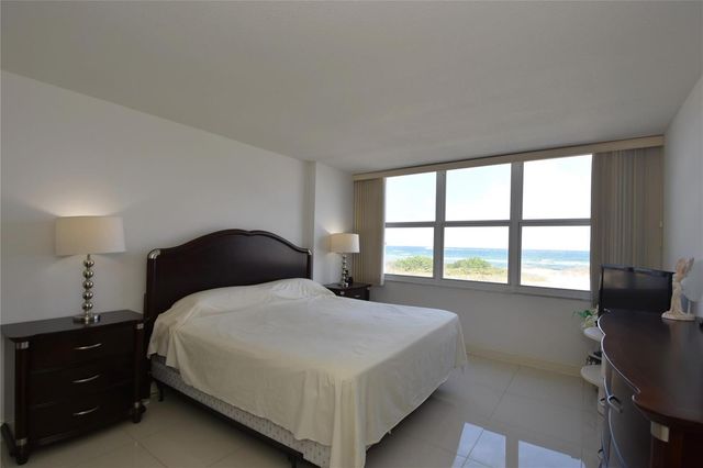 1012 N Ocean Boulevard 204, Pompano Beach, FL 33062