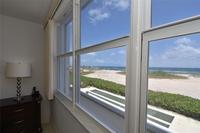1012 N Ocean Boulevard 204, Pompano Beach, FL 33062
