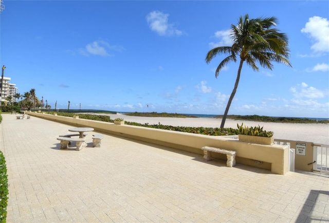 1012 N Ocean Boulevard 204, Pompano Beach, FL 33062