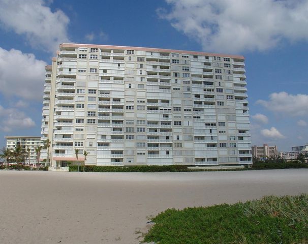 1012 N Ocean Boulevard 204, Pompano Beach, FL 33062