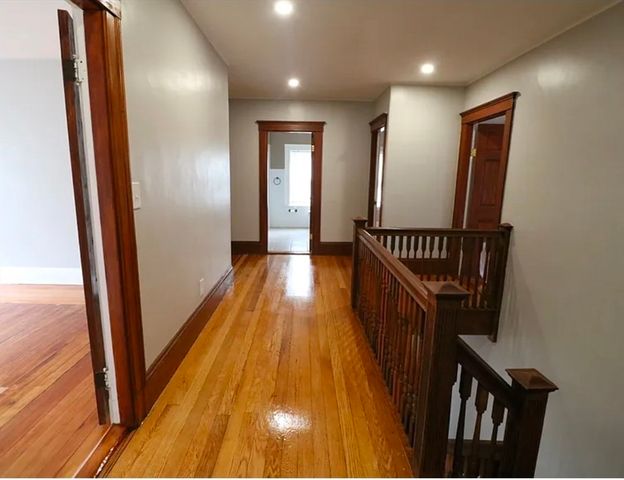 67 Tonawanda St 2, Boston, MA 02124