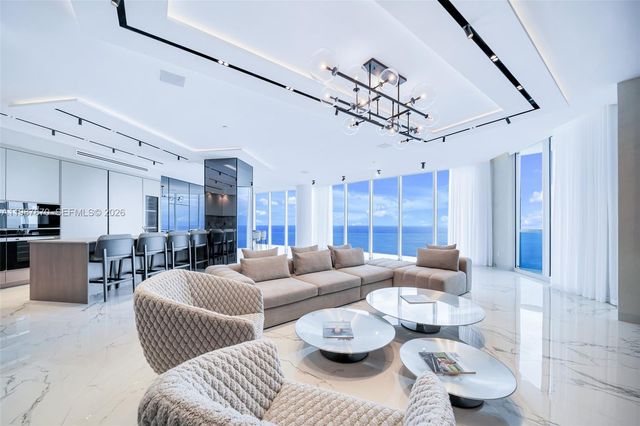 2711 S Ocean Dr 3905, Hollywood, FL 33019
