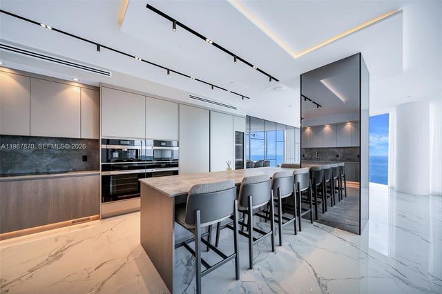 2711 S Ocean Dr 3905, Hollywood, FL 33019