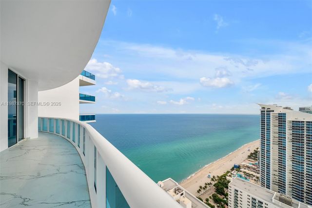 2711 S Ocean Dr 3905, Hollywood, FL 33019