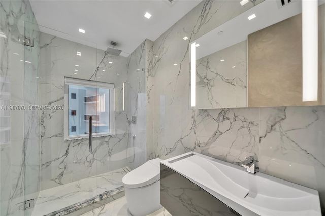 2711 S Ocean Dr 3905, Hollywood, FL 33019
