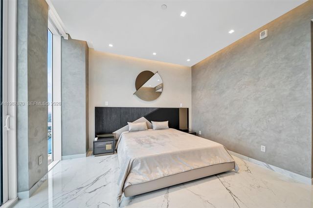 2711 S Ocean Dr 3905, Hollywood, FL 33019