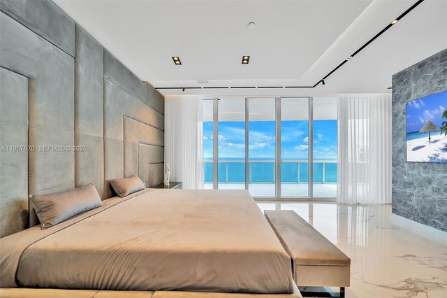 2711 S Ocean Dr 3905, Hollywood, FL 33019