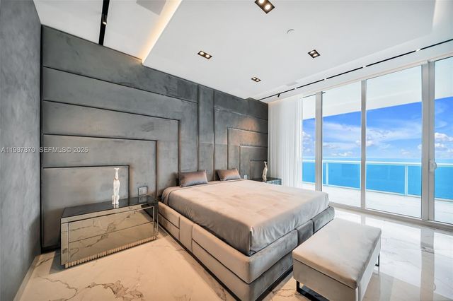 2711 S Ocean Dr 3905, Hollywood, FL 33019