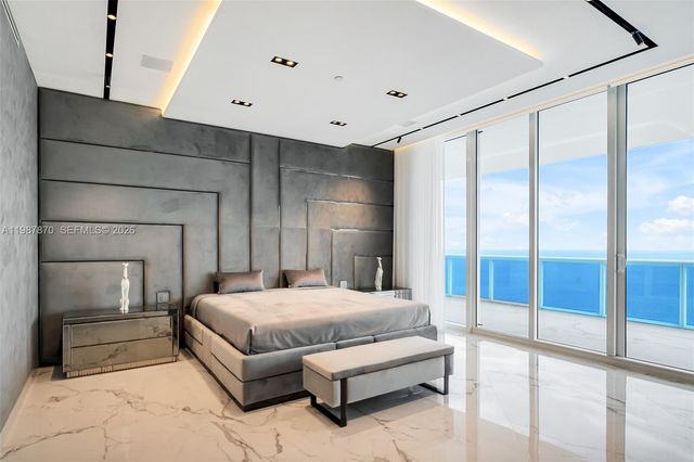 2711 S Ocean Dr 3905, Hollywood, FL 33019