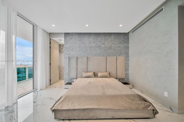 2711 S Ocean Dr 3905, Hollywood, FL 33019
