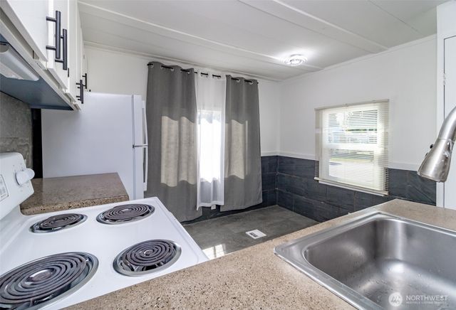 10900 Kuhlman Road SE #24, Olympia, WA 98513