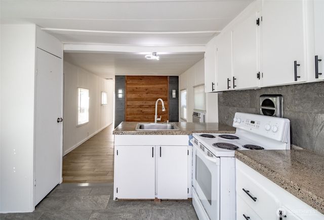 10900 Kuhlman Road SE #24, Olympia, WA 98513