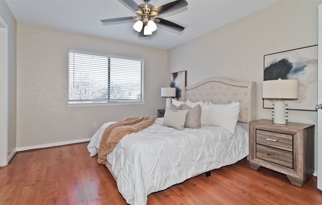 7450 Holly Hill 116, Dallas, TX 75231