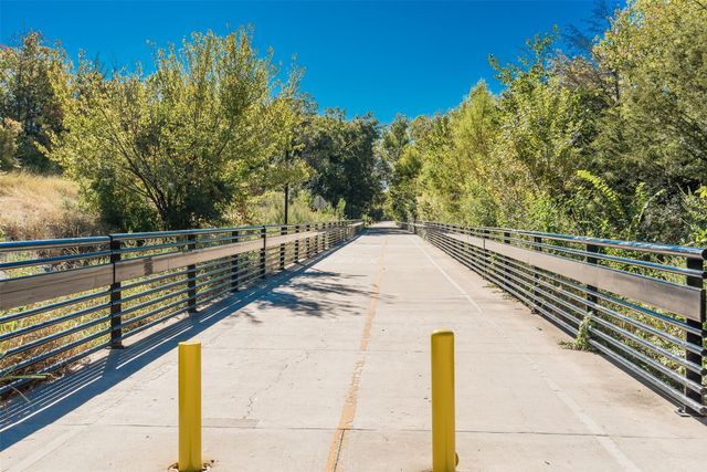 7450 Holly Hill 116, Dallas, TX 75231