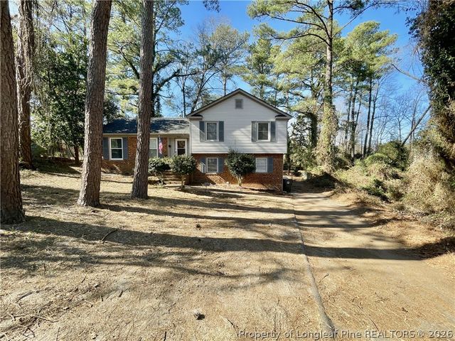 452 Cloverhill Place, Fayetteville, NC 28311