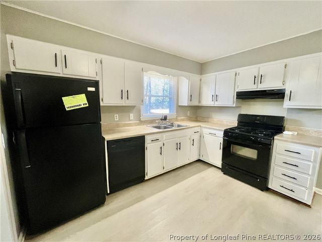 452 Cloverhill Place, Fayetteville, NC 28311
