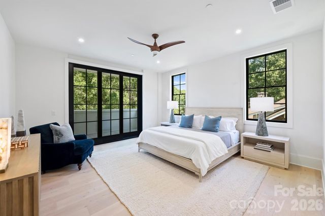 409 Queens Road 301, Charlotte, NC 28207