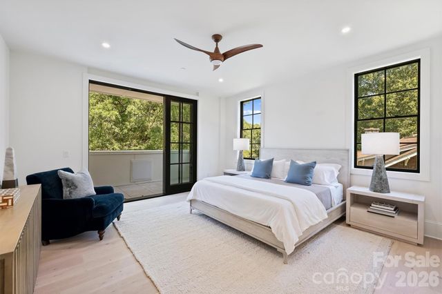 409 Queens Road 301, Charlotte, NC 28207