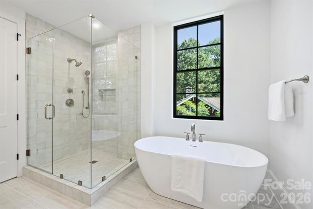 409 Queens Road 301, Charlotte, NC 28207
