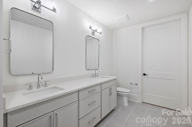 409 Queens Road 301, Charlotte, NC 28207