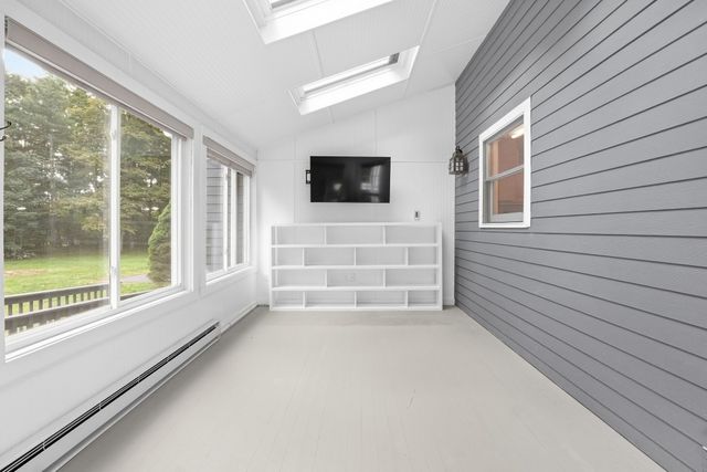 140 Town Farm Road, Brookfield, MA 01506