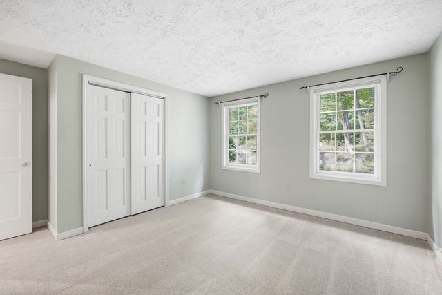 140 Town Farm Road, Brookfield, MA 01506