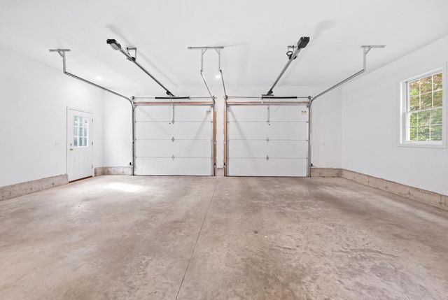 140 Town Farm Road, Brookfield, MA 01506
