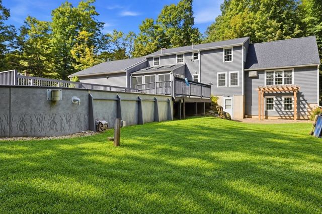 140 Town Farm Road, Brookfield, MA 01506