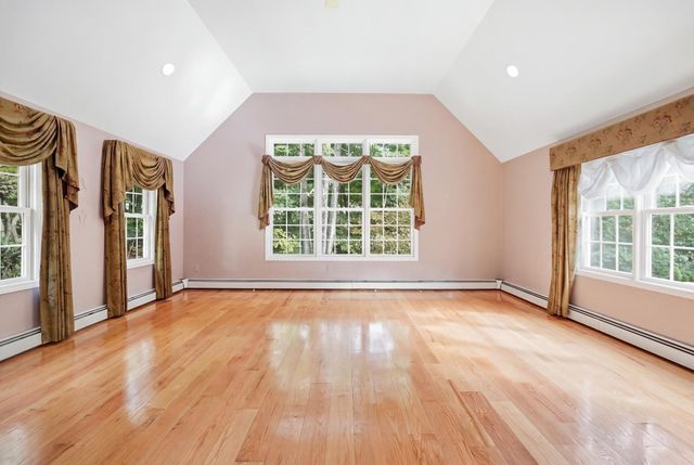140 Town Farm Road, Brookfield, MA 01506
