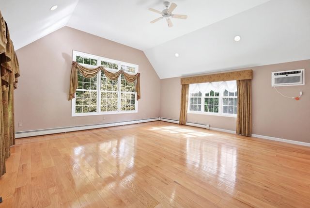 140 Town Farm Road, Brookfield, MA 01506
