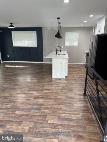 5902 MIDDLETON CT, Temple Hills, MD 20748