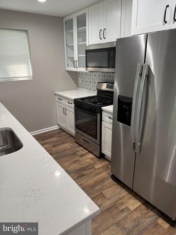 5902 MIDDLETON CT, Temple Hills, MD 20748