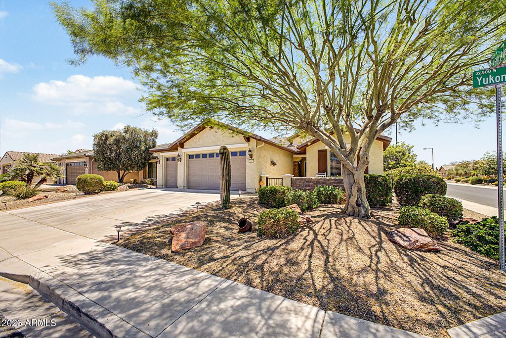 26495 W YUKON Drive, Buckeye, AZ 85396 — photo 2