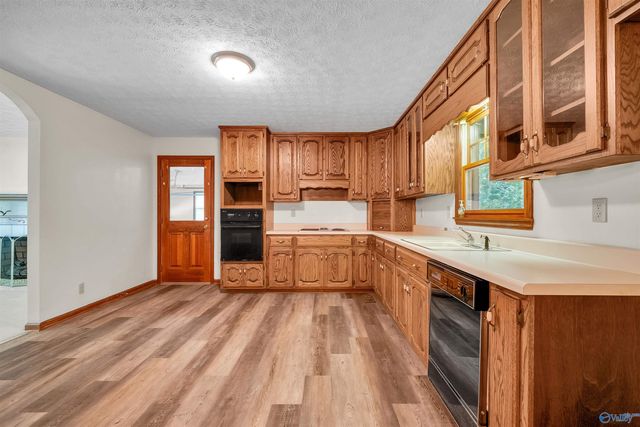 124 Mountain Creek Drive, Gadsden, AL 35901