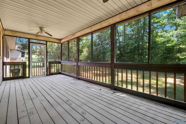 124 Mountain Creek Drive, Gadsden, AL 35901