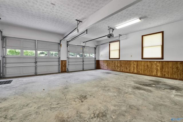 124 Mountain Creek Drive, Gadsden, AL 35901