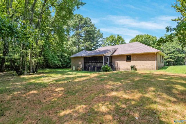 124 Mountain Creek Drive, Gadsden, AL 35901