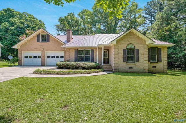 124 Mountain Creek Drive, Gadsden, AL 35901