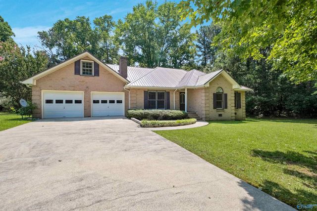 124 Mountain Creek Drive, Gadsden, AL 35901