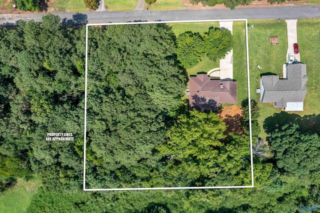 124 Mountain Creek Drive, Gadsden, AL 35901