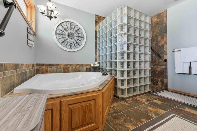 2509 320th Street, Cushing, MN 56443