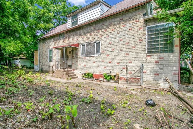 6532 S Eberhart Avenue, Chicago, IL 60637